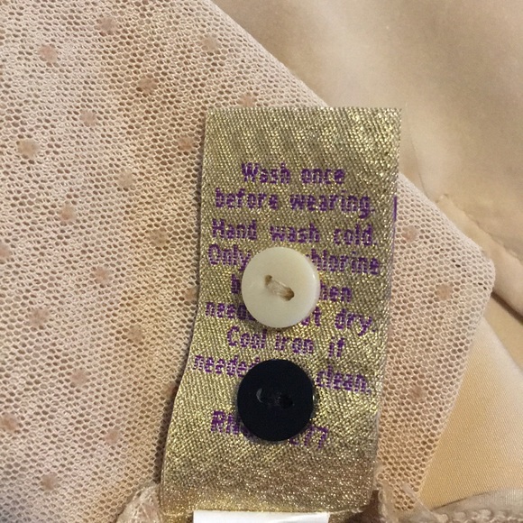 PRINCESS VERA WANG gold top - Picture 5 of 5